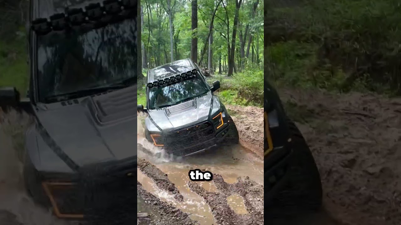 Hilux vs Raptor: Which Pickup Reigns? 🚗