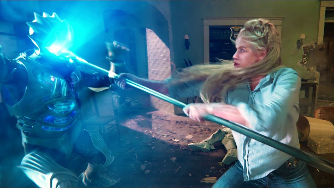 Aquaman (2018) Queen Atlanna vs Atlantis Soldiers 🌊