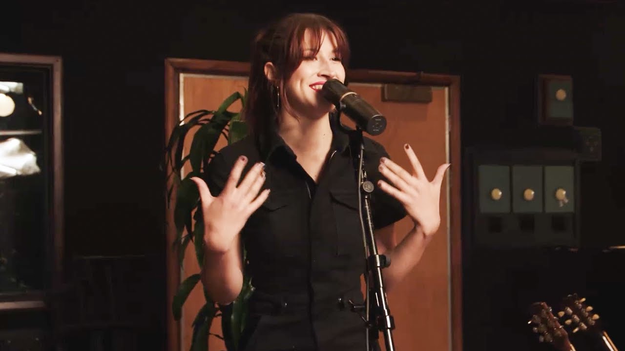 The Chain | Funk Cover ft. Sophia James 🎶