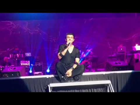 Sonu Nigam Performs in Sri Lanka 🎤