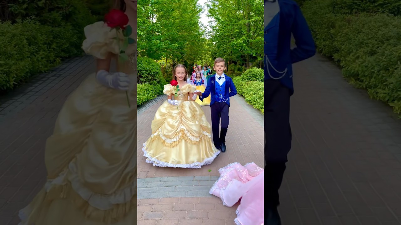 Princess Parade: Disney Cosplay & Gown Showcase 👗