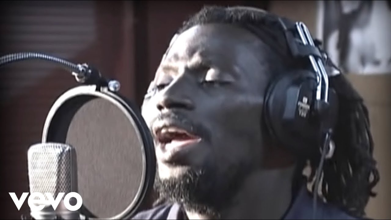 Tiken Jah Fakoly - Tonton d'America (Music Video) 🎶