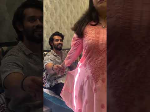 Cute Couple Goals ЁЯШН Caring Husband Wife Romantic Love | Touch925 Silver Anklets Surprise | Touch925