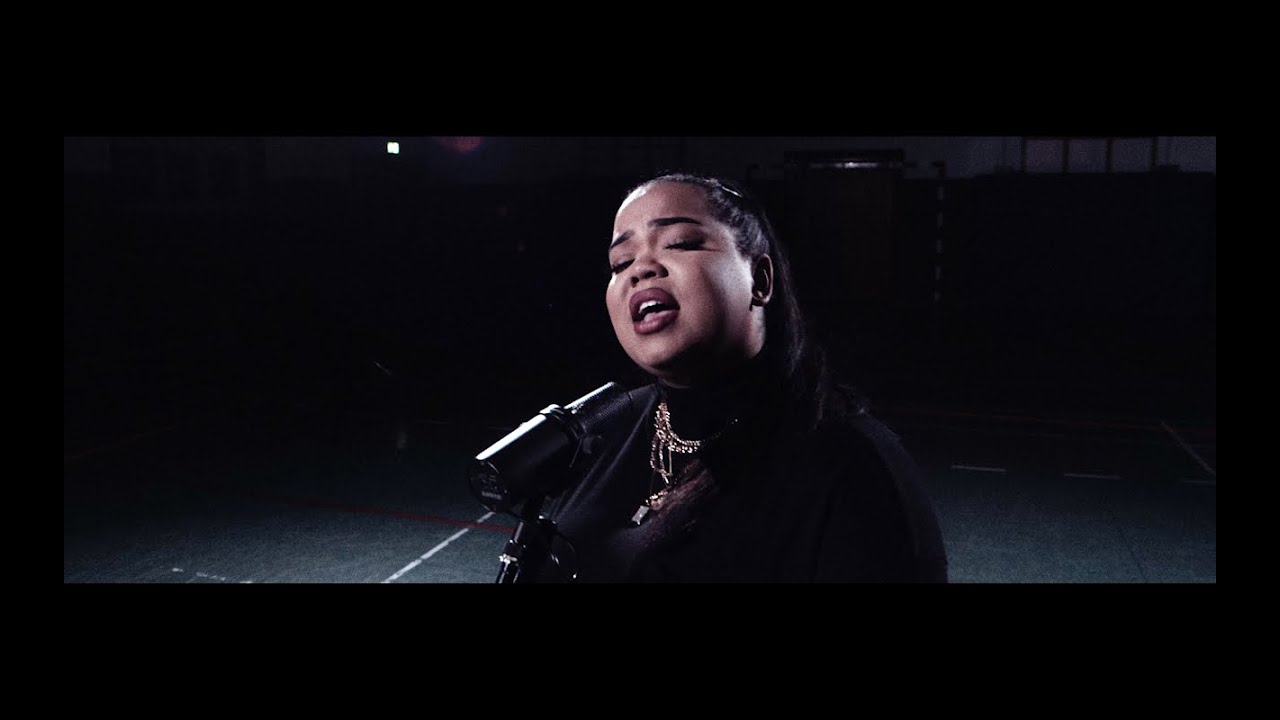 Zoe Wees Performs 'Control' in Stripped Version 🎶 + New Single 'Learn To Love' with Dean Lewis Out Now!