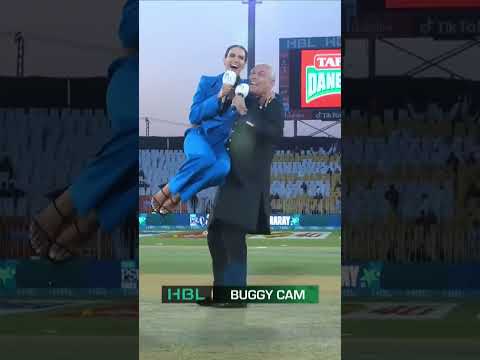 Danny Morrison Laps Erin Holland🤣#HBLPSL8 #SabSitarayHumaray #IUvQG #Shorts #SportsCentral MI2A