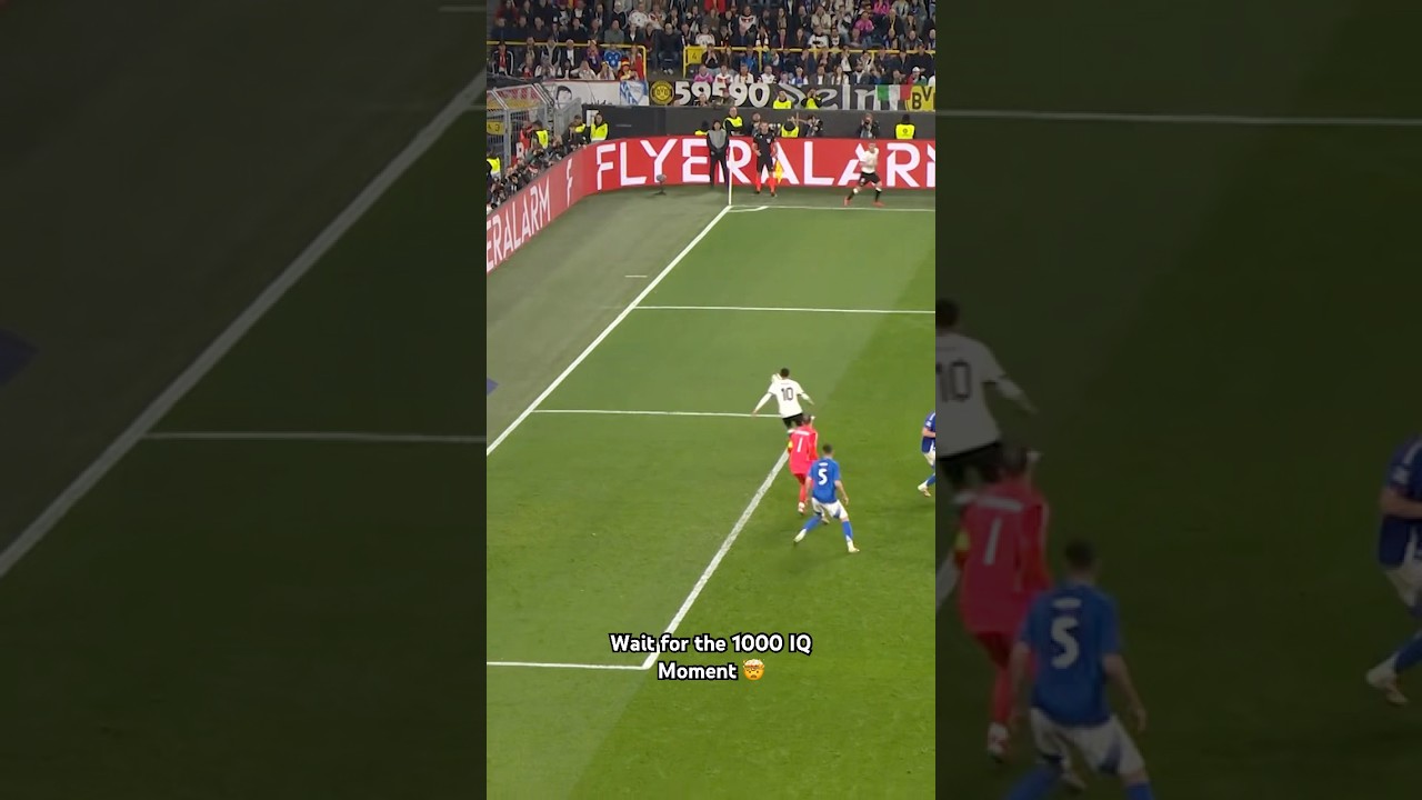1000 Incredible 1000 IQ Football Moment! 😳