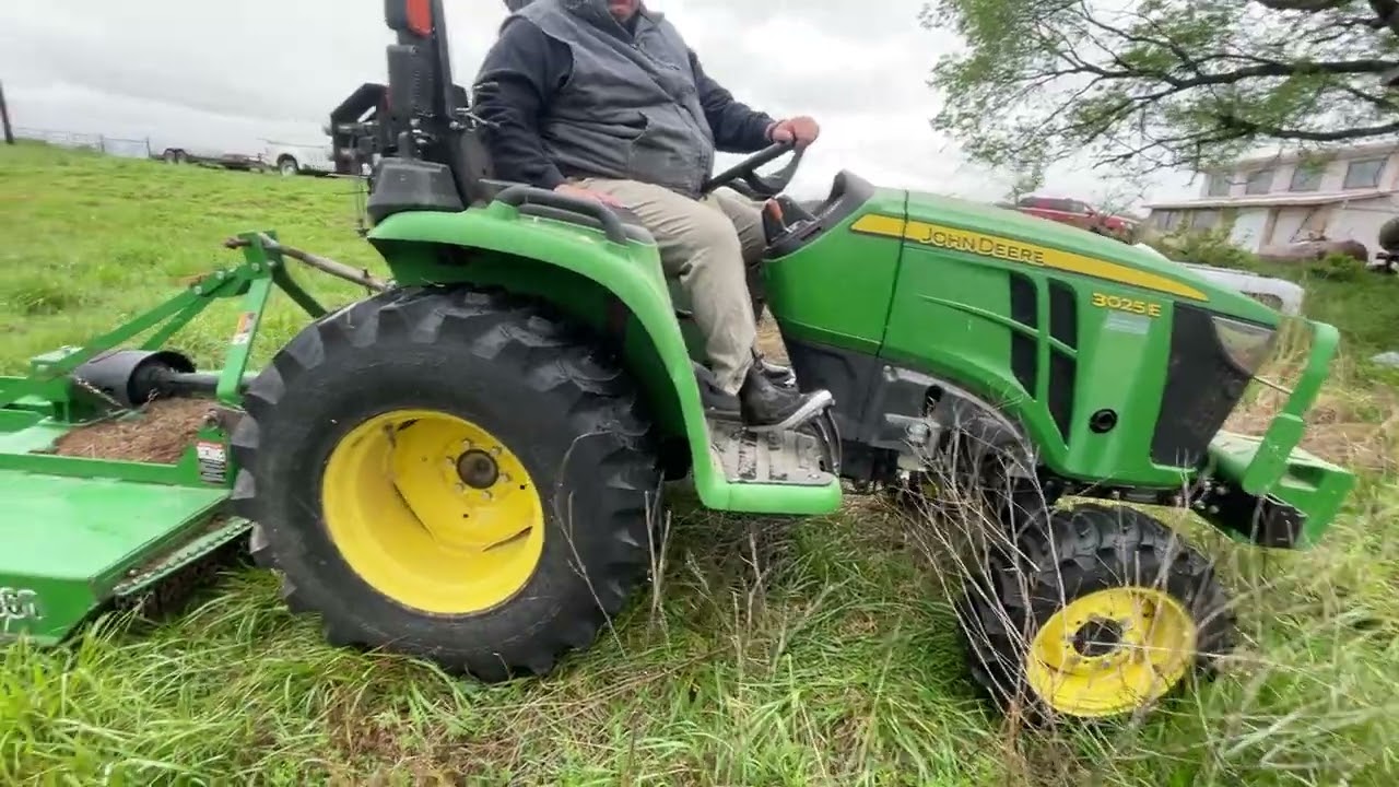 John Deere 3025E Tractor Auction on 5.16.24 🚜