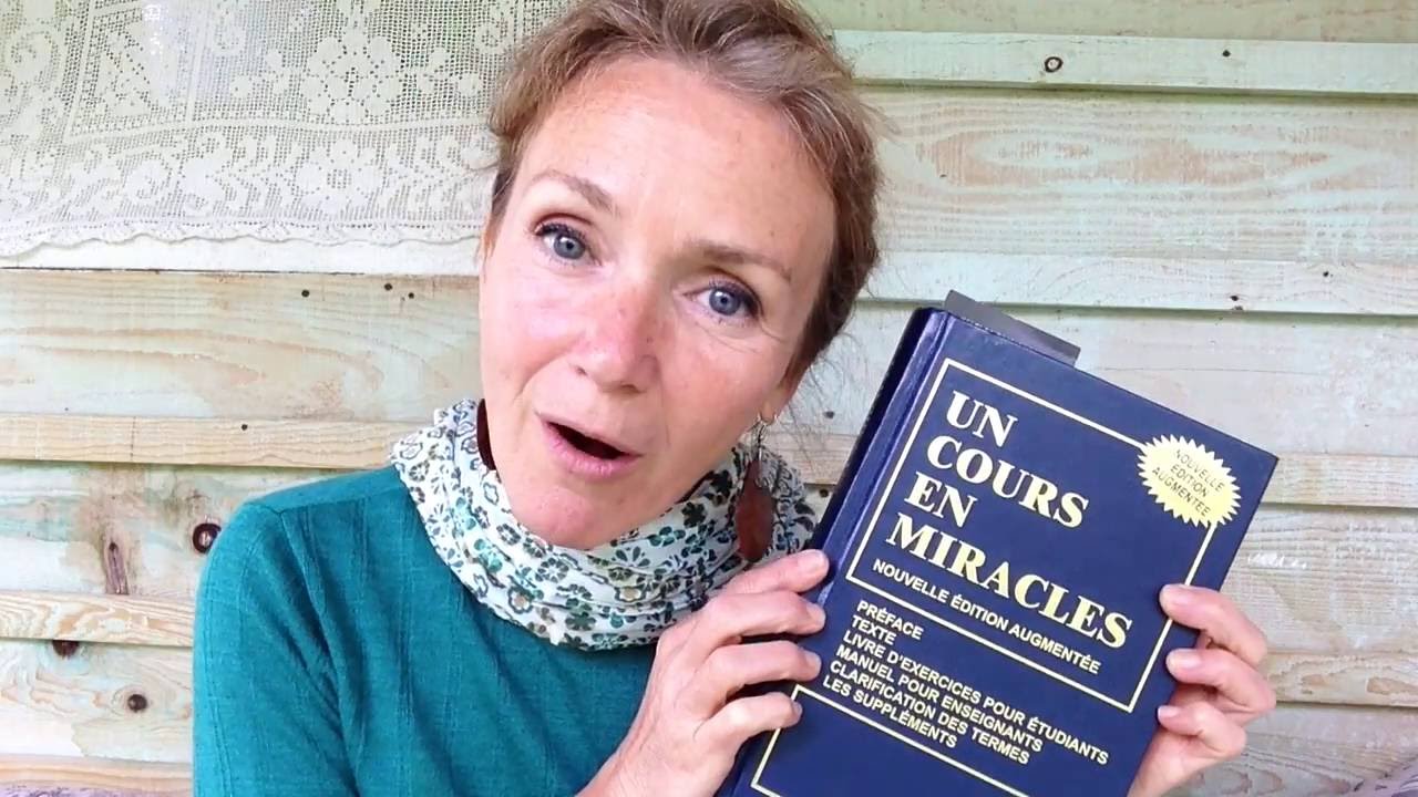 Un Cours en Miracles: Présentation du Livre 📖