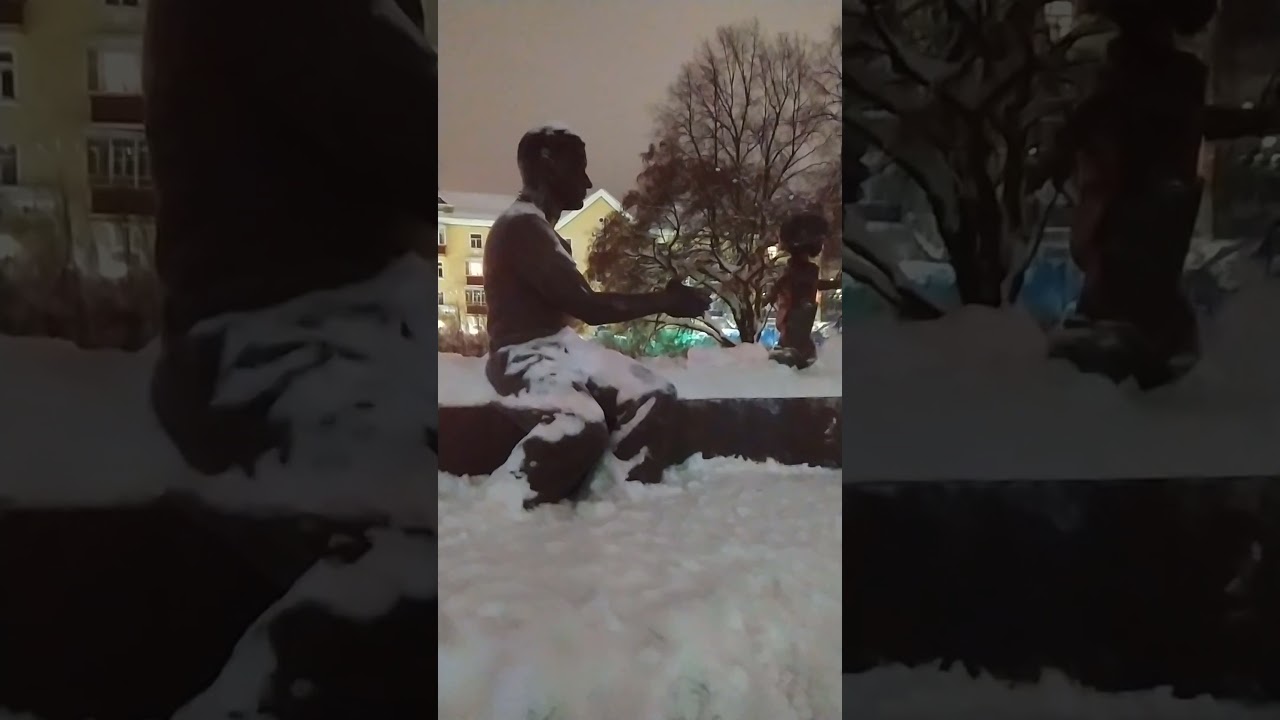 Путешествие к новогодней ёлке: знакомство с памятником Череповецким металлургам 🎄