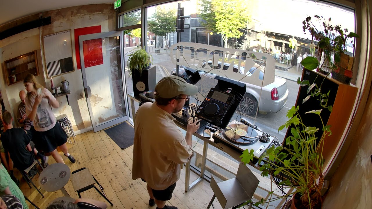 TOM (ALL NIGHT FLIGHT) | MØ6B X KINDRED