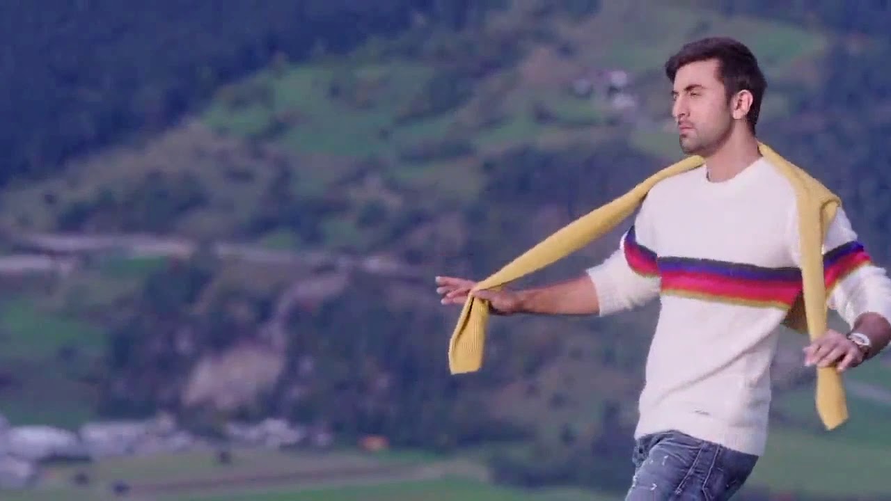 Funny Dance on 'Tere Mere Hoton Pe' in Ae Dil Hai Mushkil