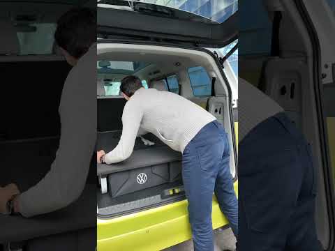 Time to fold down everything 🤗! 2025 VW ID Buzz LWB #shorts