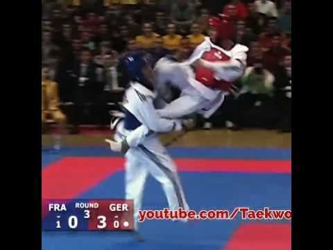 Old school Taekwondo ๐ฟ๐ฅ#shortvideo #shorts #shortsfeed #taekwondo #old #taekwondokicks #tkd