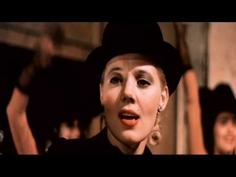 Людмила Сенчина поёт песню Высоцкого "Вооружён и очень опасен" из одноимённого фильма