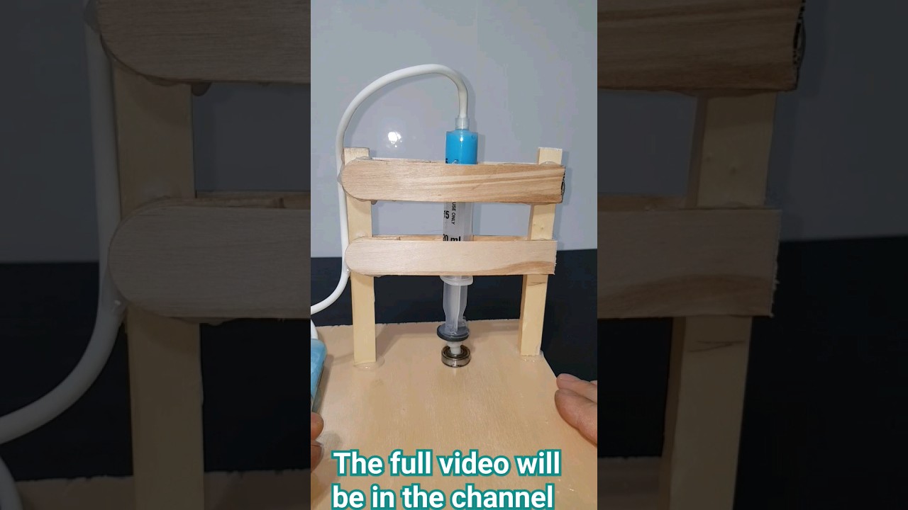 Simple Hydraulic Press Model for School Science 🚀