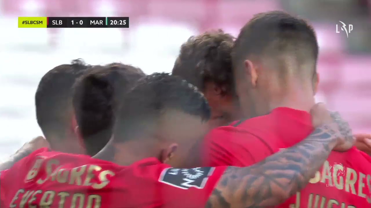 Golo de Waldschmidt garante vitória do Benfica contra Marítimo ⚽