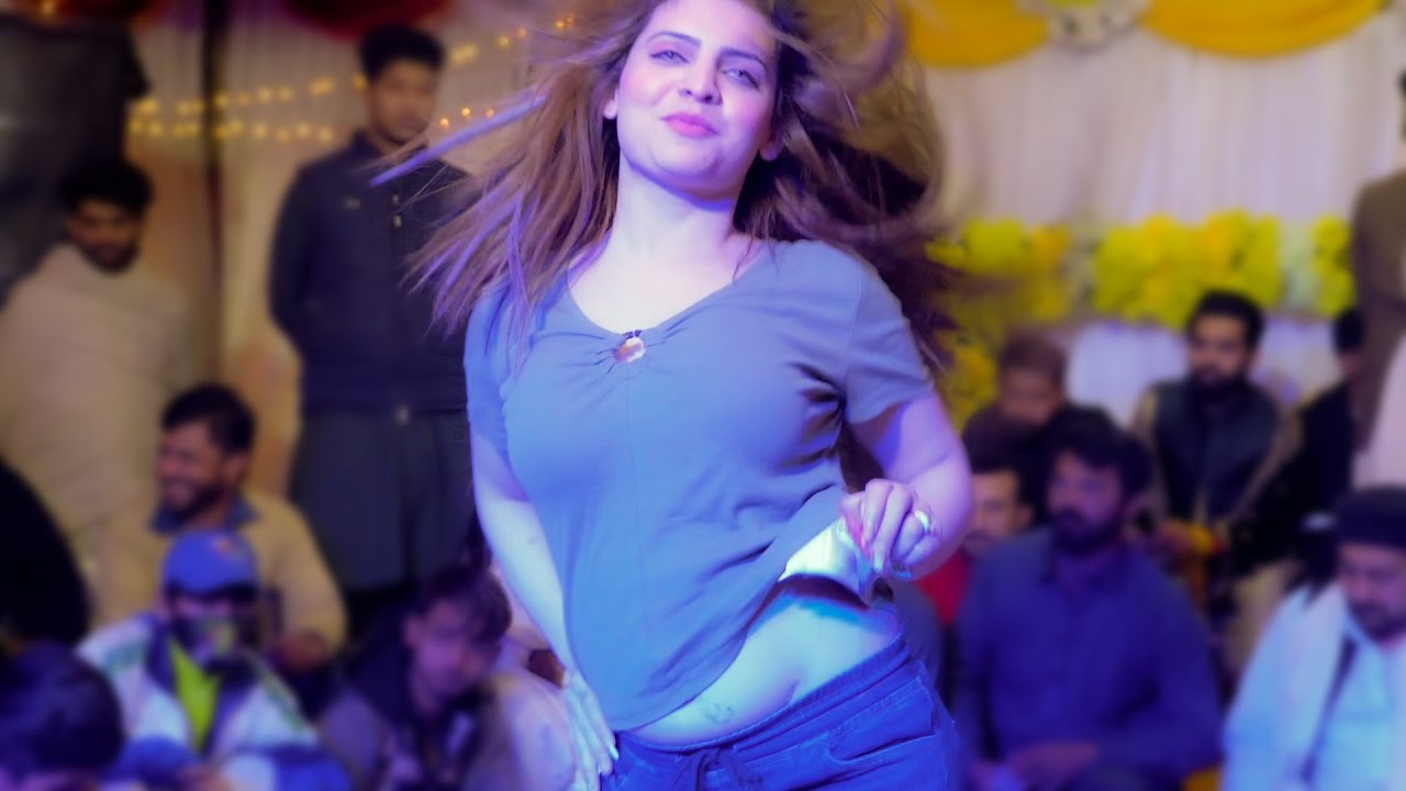 Hani Sheikh's Viral Dance 2023 & Isay Lai Te Munni Controversy