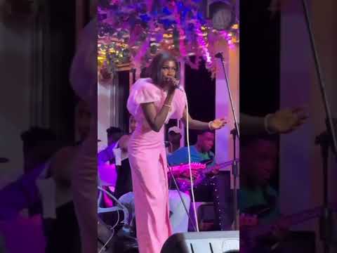 dieyla gueye une voix exceptionnelle trop belle 🍒❤️.