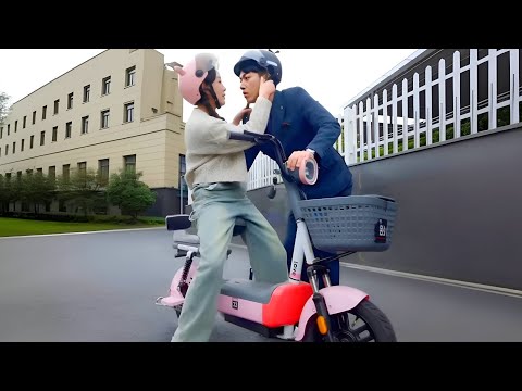 ملياردير بيطلب من عاملة توصيل توصله وفي المقابل هيتجوزها ويغير حياتها ملخص كامل