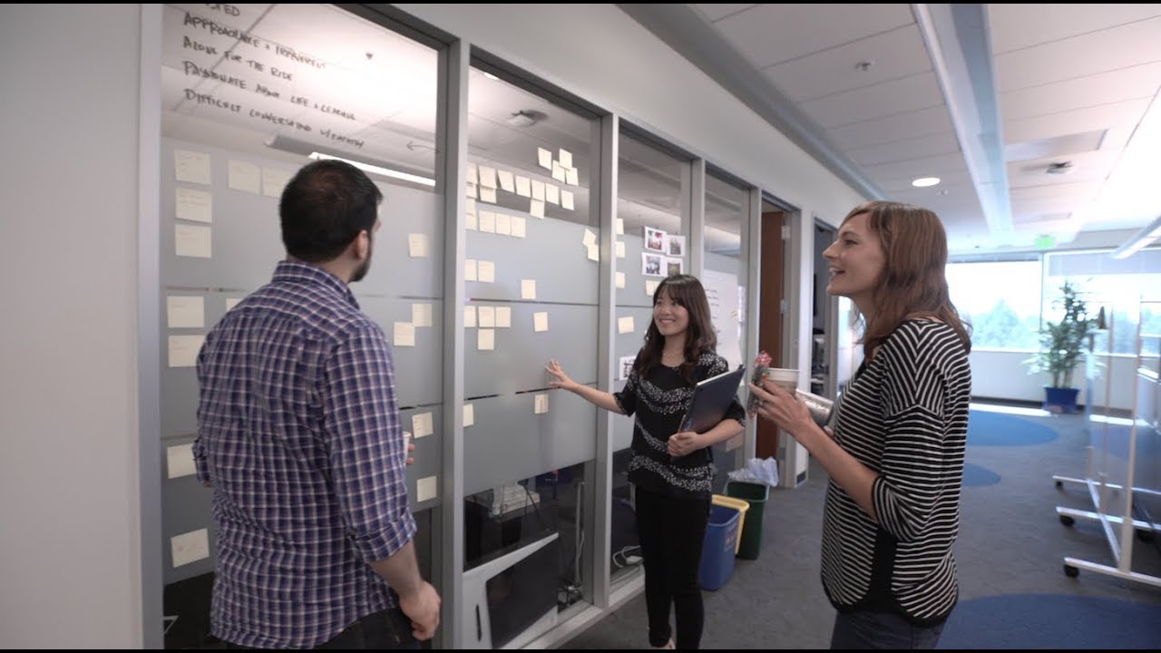 Meet Google's UX Designers π