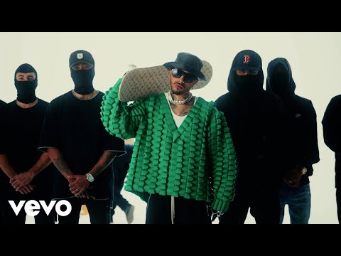Rauw Alejandro - Hunter (Video Oficial)