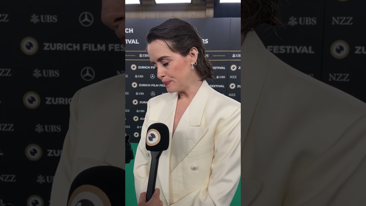 ✨ The wonderful Claire Foy at #ZFF2025 #clairefoy
