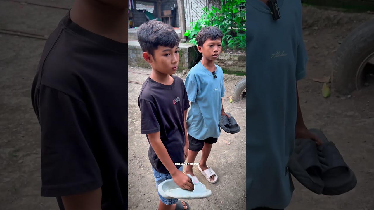 Kenapa Mereka Takut Pakai Sendalnya? 😄