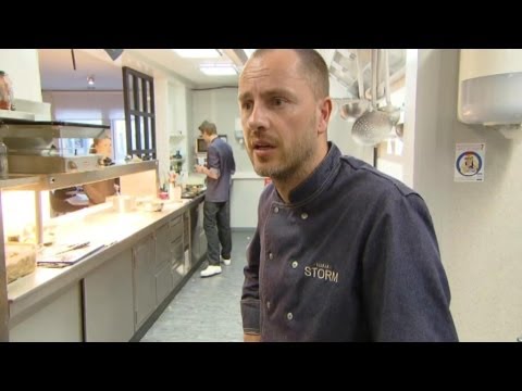 Stefaan kan niet meer overweg met zijn chef en wil het afbollen | Mijn Pop-uprestaurant! | VTM