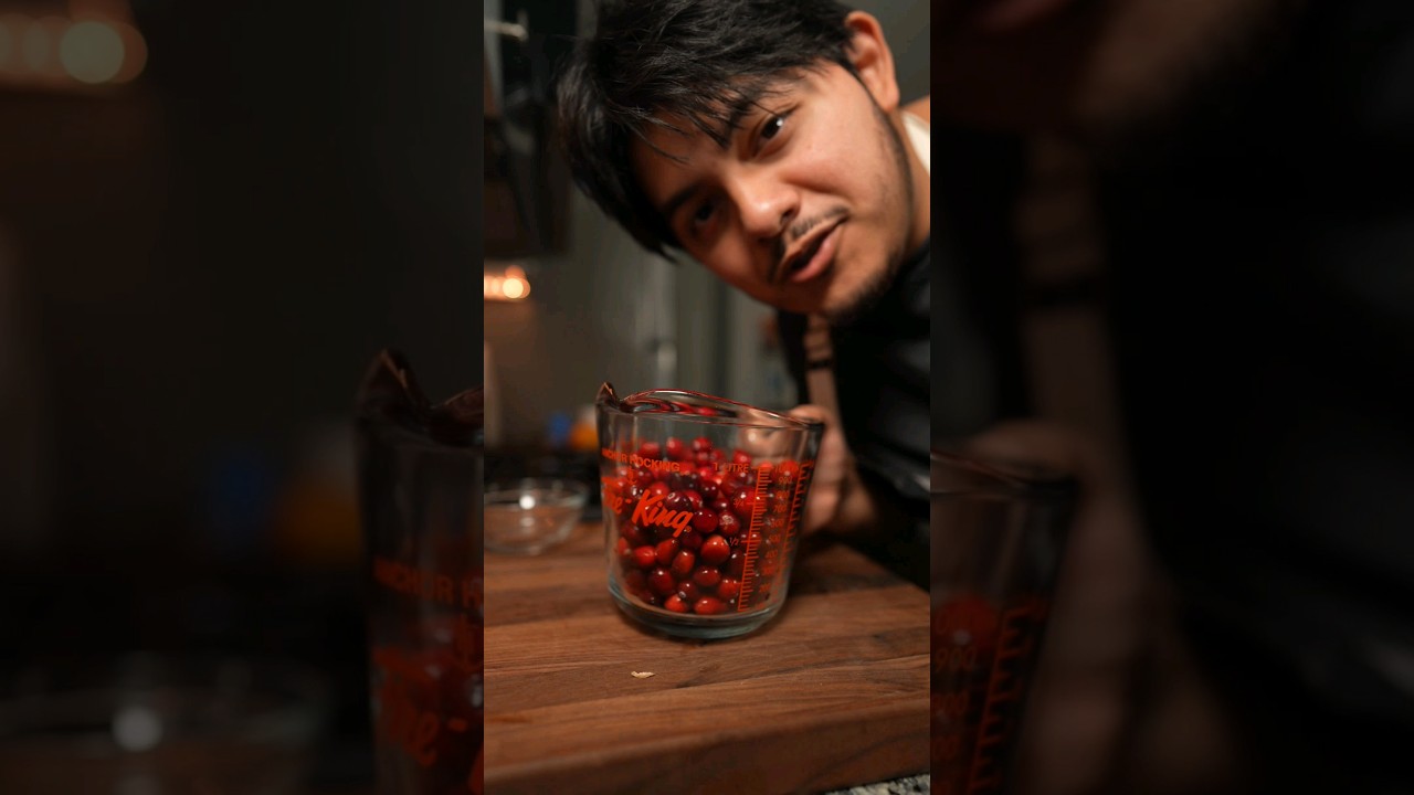 Easy Cranberry Sauce Recipe for Thanksgiving