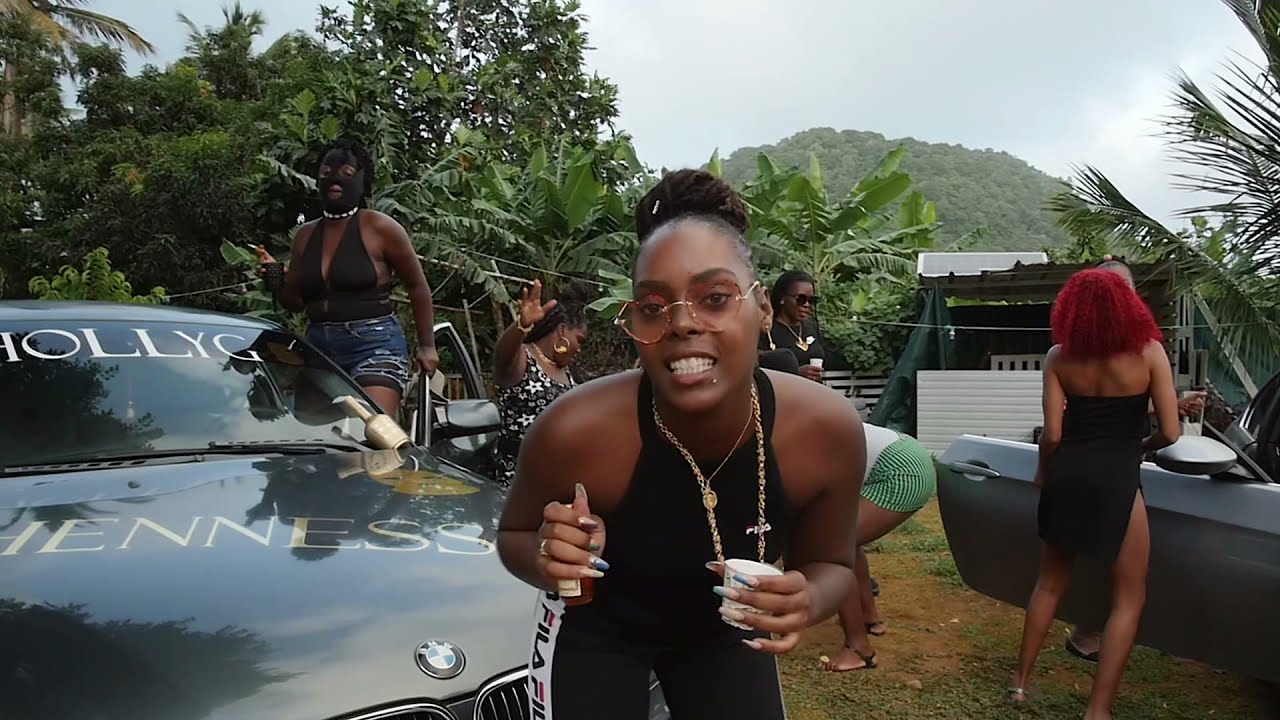 HollyG - Bandit (Oui Oui Oui) Official Clip 🎶