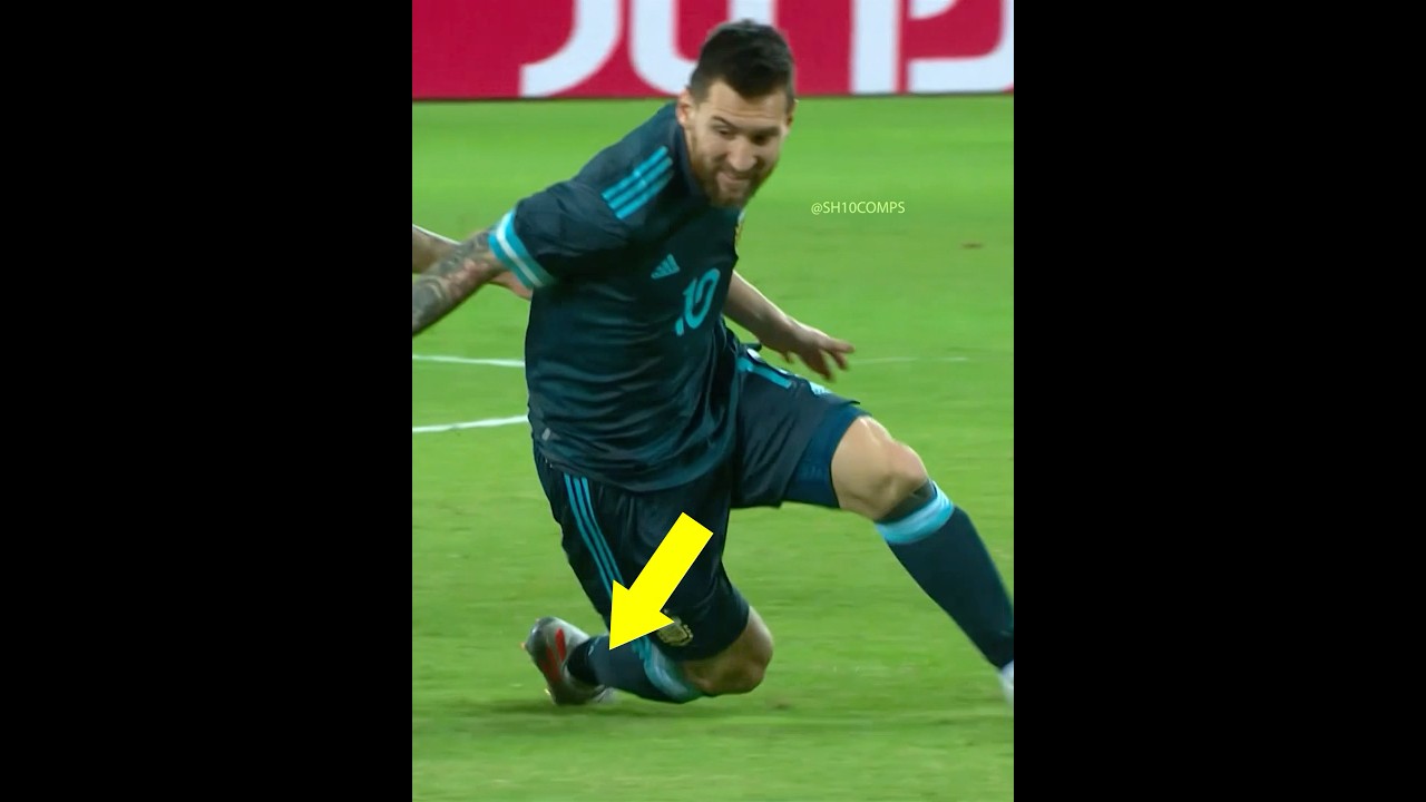 How Messi Masterfully Maintains Balance on the Field ⚽