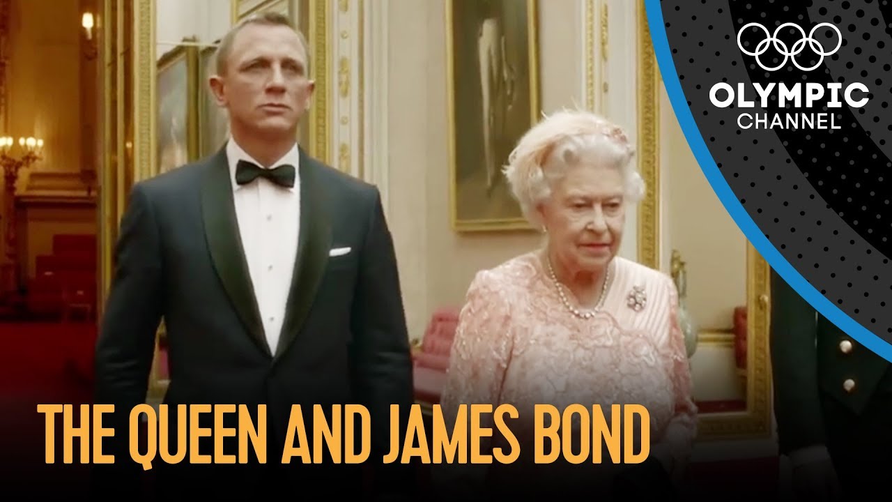 James Bond & The Queen's London 2012 Performance 🇬🇧