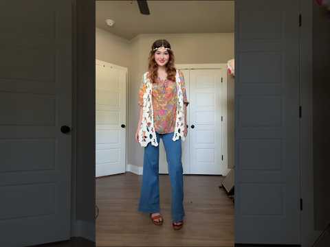 Stayed tuned for the final part! #hippy #hippie #70s #1970s #style #fashion #outfits #decades