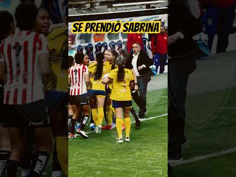 Casi se arma la bronca en el clásico #americafemenil #chivasfemenil