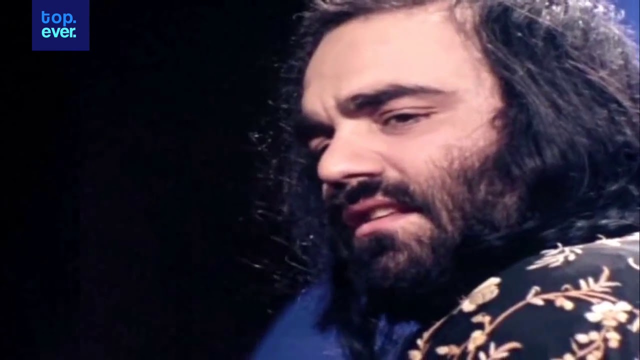 استمتع بأغنية Demis Roussos الخالدة 'Far Away' 🎶 - روائع الموسيقى الأجنبية
