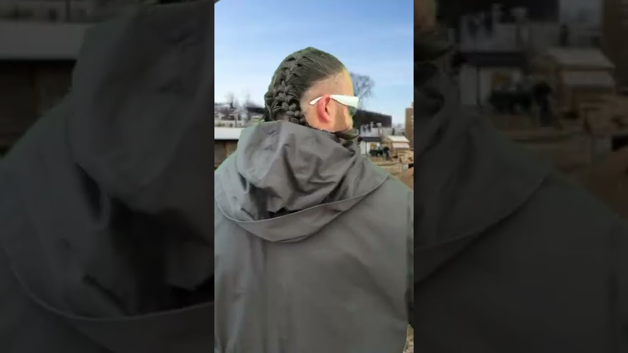 Personal Space at the Rave 😎