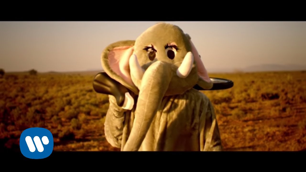 Coldplay - Paradise (Official Video) 🎶