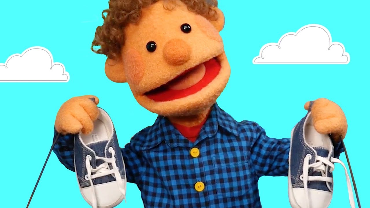 Getting Dressed | Kids Songs | Super Simple