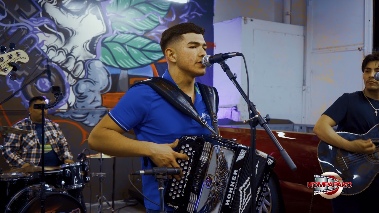 Los Nuevos Chavos - El Caballero/Pio Díaz [En Vivo] 4K 2021