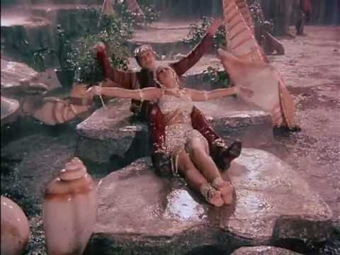 Sridevi Hottest Rain Song