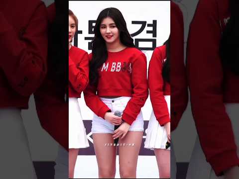 Nancy Momoland WhatsApp Status & Dance Video 🎥