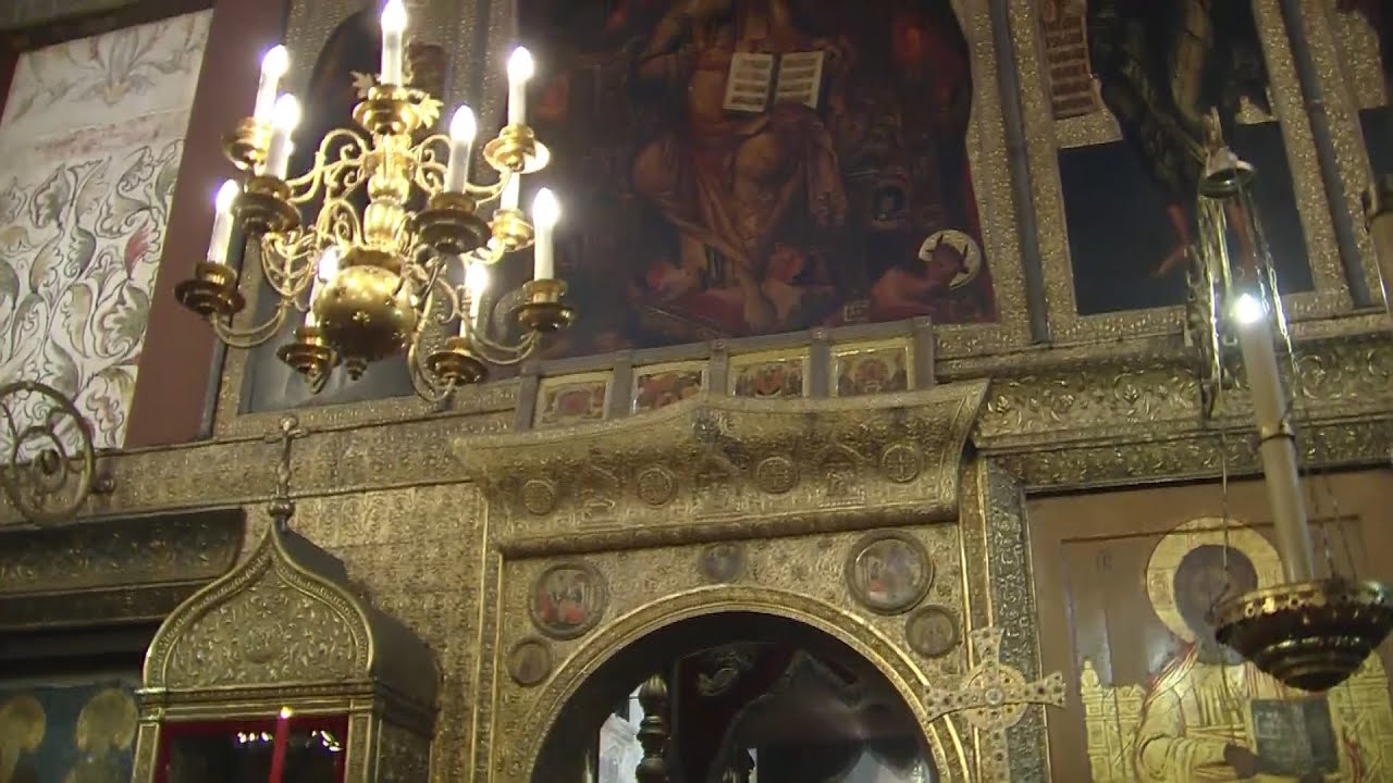 Божественная литургия 4 ноября 2025, Успенский собор