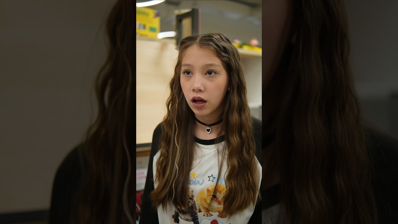 1 Первая серия сериала о популярном блогере 🎥