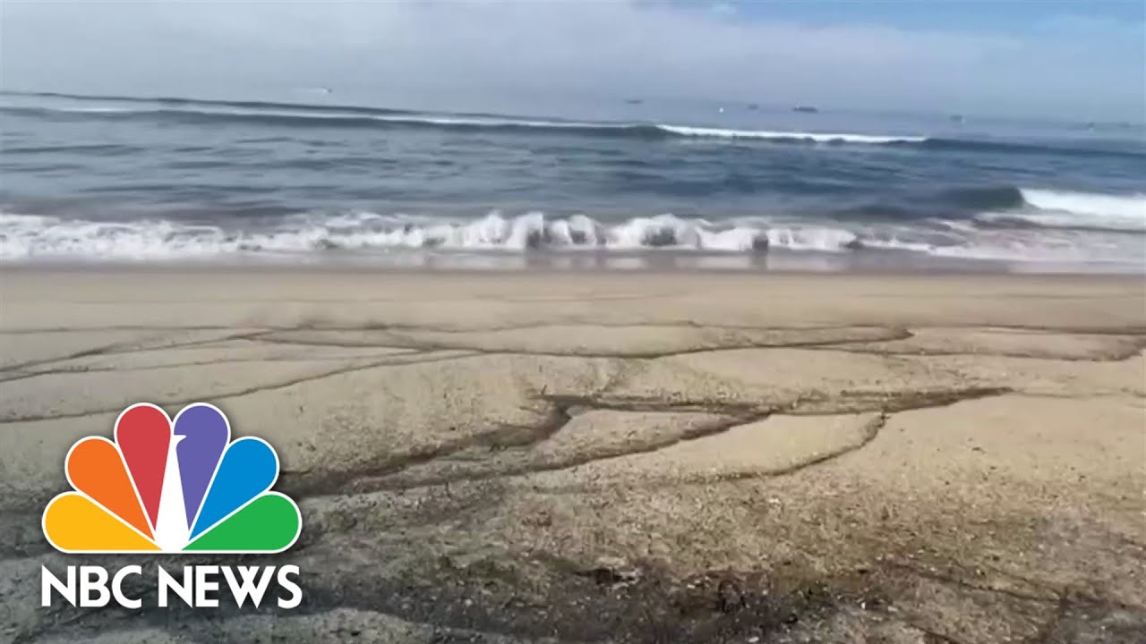 Race To Contain Major California Oil Spill