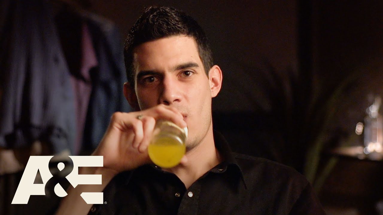 Breaking the Cycle: Alex’s Struggle with Alcoholism and the Power of Intervention 🍷