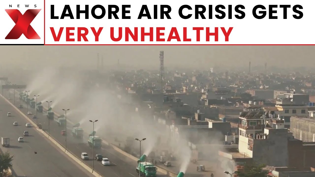 Lahore Suffers Under Toxic Smog as Air Quality Soars to 'Very Unhealthy' Levels 🚨