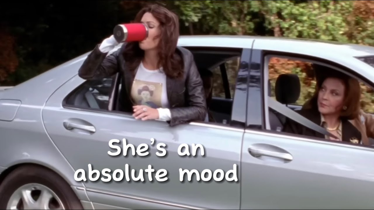 Lorelai Gilmore: A 6-Minute Mood ☕