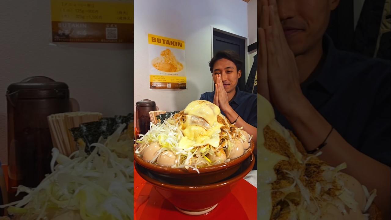 6.5KG Jiro Ramen Eating Challenge π