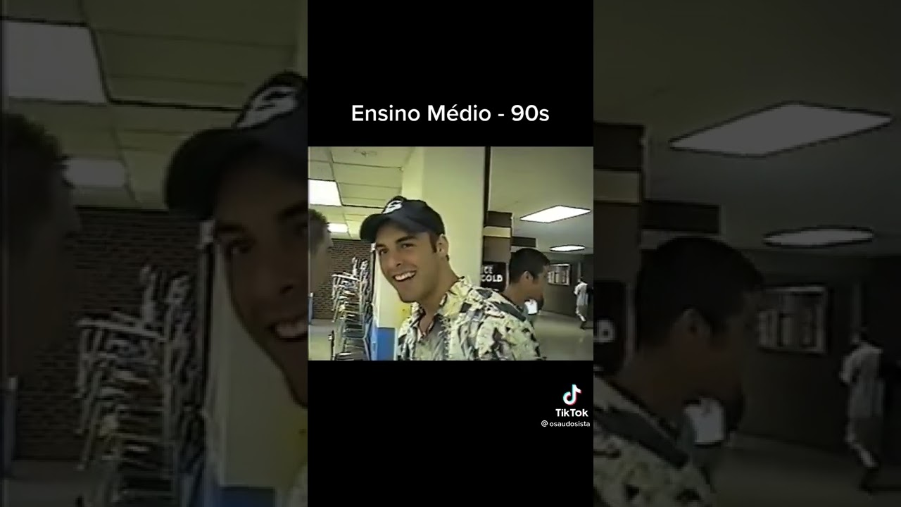Ensino Médio dos Anos 90: Bão Demais 🎉