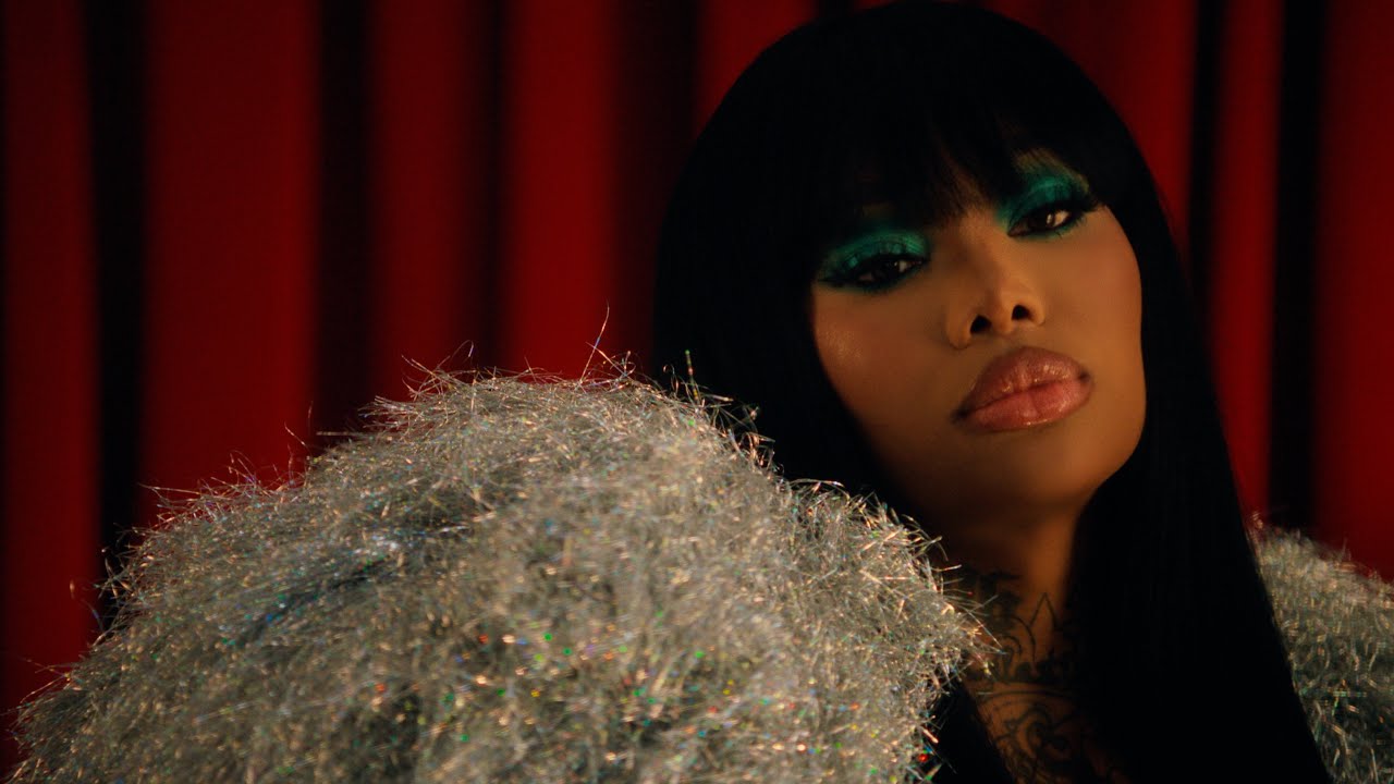 Summer Walker - Heart Of A Woman (Official Video) 🎶